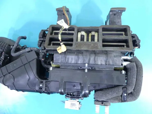 Porsche lämmitysydin OEM 97057301110 Panamera I image 6