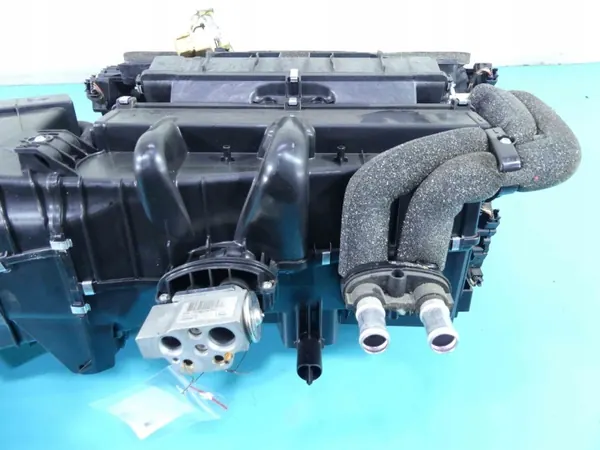 Porsche lämmitysydin OEM 97057301110 Panamera I image 8