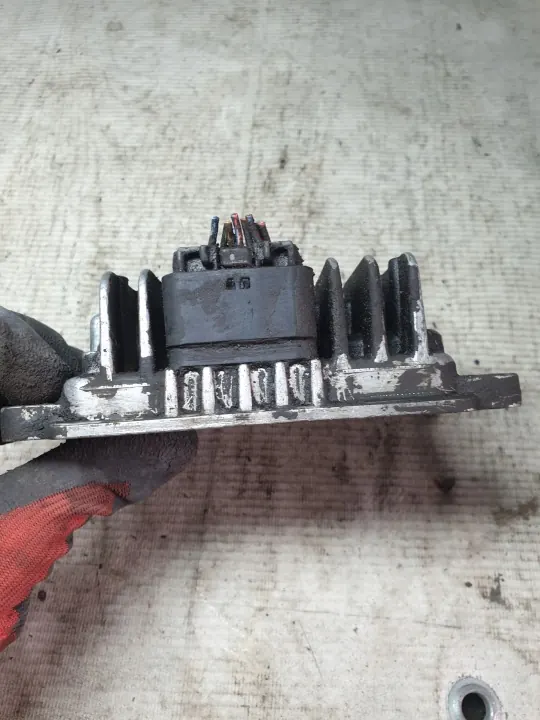 Opel Astra G Ruiskutusohjain OEM 8971891360 image 8
