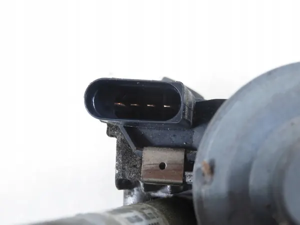 Bosch Tuulilasinpyyhkimen moottori VW Golf Plus image 6