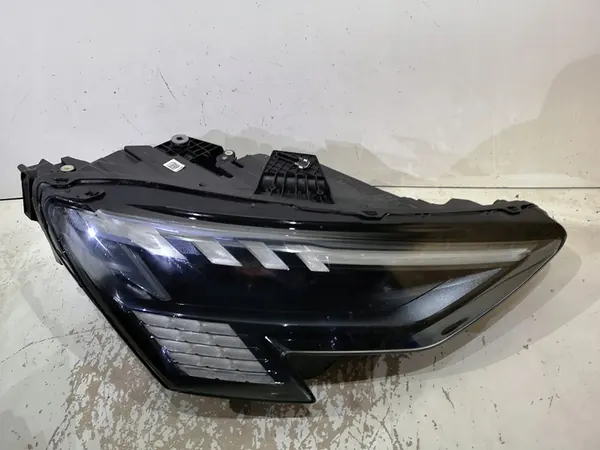 Faros LED MATRIX Audi RS3 8Y0 Izquierda Derecha image 4