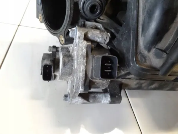 Inlaatspruitstuk Ford Mondeo MK III 1.8 16V SCI OEM 2S7G-9424-AJ image 3