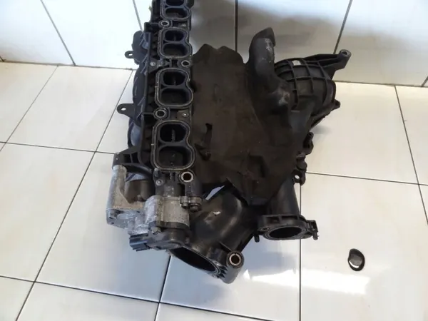 Inlaatspruitstuk Ford Mondeo MK III 1.8 16V SCI OEM 2S7G-9424-AJ image 8