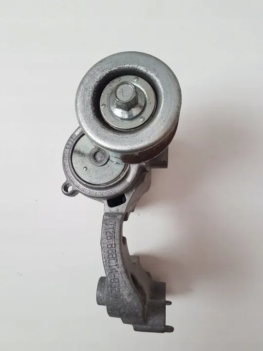 2015 Lexus GS 250 350 300H 450H Seat Belt Adjustment 16620-31021 image 3