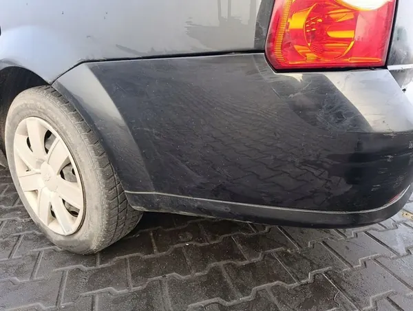 Parachoques trasero Chevrolet Lacetti/Nubira Klan/J200 image 2