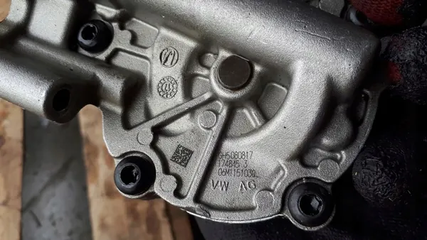 Olje pump 3.0 TFSI Audi S4 A5 S5 SQ5 06M115103Q image 9