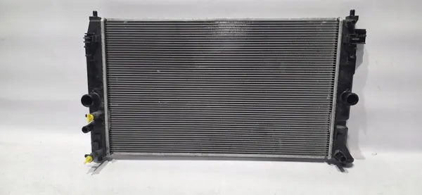 Radiateur d'eau Toyota OEM MF422136-7670 Occasion image 2