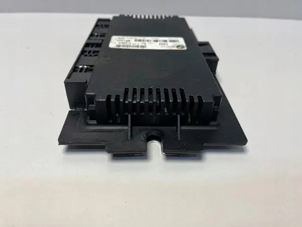 BMW E92 Lichtbedieningsmodule 9153780 image 3