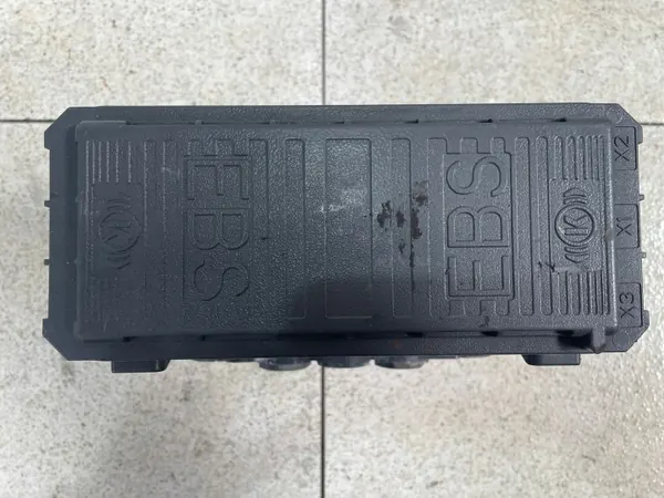 Válvula Moduladora Travão EBS OEM A0004297824 image 3