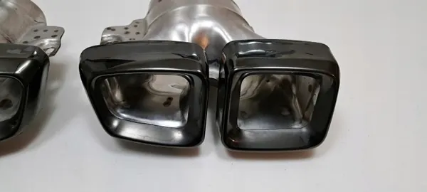 Embouts d'échappement noirs Mercedes ML W166 OEM image 3