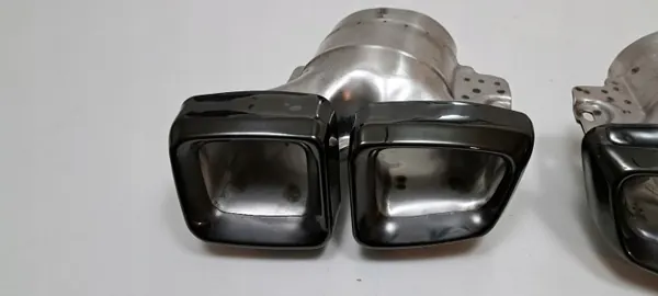 Embouts d'échappement noirs Mercedes ML W166 OEM image 4