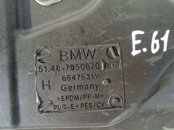 Isolation tunnel central BMW E60 E61 OEM 7050670 image 3
