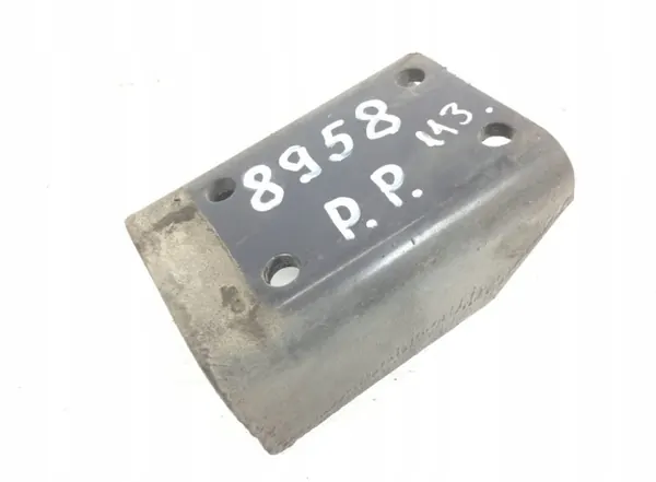 OEM 485706 Scania Obere Rechte Stoßdämpferhalterung image 3