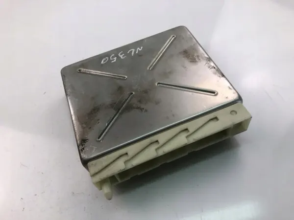 Computadora Transmisión Volvo OEM 17989169 para XC90 image 2