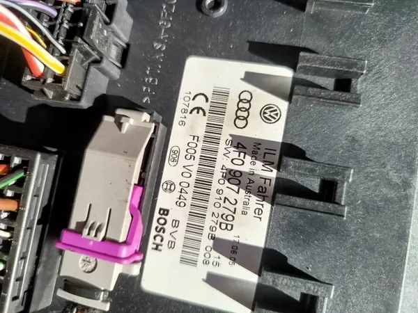 Module de contrôle des feux OEM 4F0907279B pour VW Audi image 4