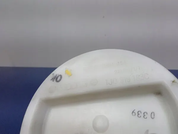 VW NEW BEETLE I 1.9 TDI Kraftstoffpumpe 1J0919183C image 5