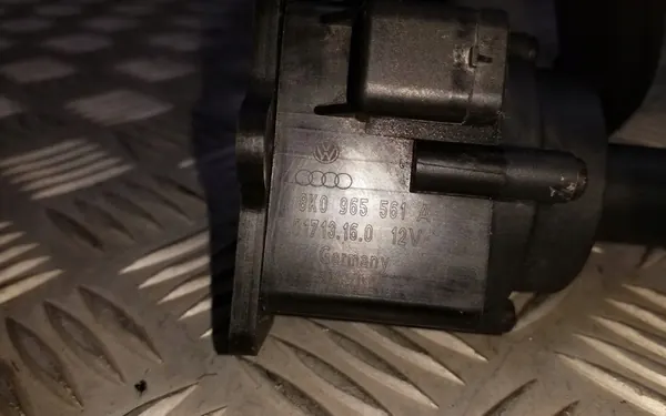 Audi OE Vattenspump 8K0819147 image 5