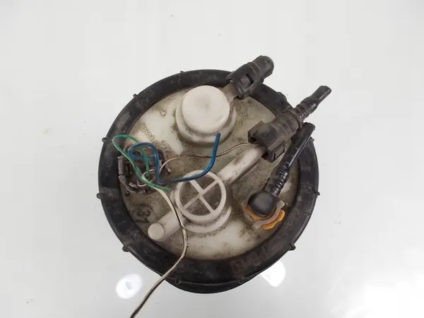 Polttoainepumpun Kelluva Toyota Avensis T25 2.0 VVTI 058030F001 image 3