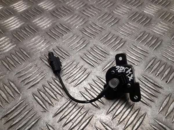 Caméra arrière Hyundai Ioniq 5 OEM 99250GI100 image 2