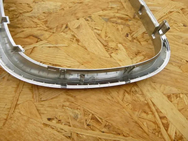 BMW X5 E70 X6 E71 Right Chrome Kidney Grill 51137157688 image 4