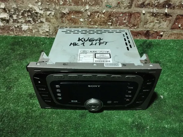 Rádio CD Ford Kuga I OEM BV4T18C939DB - Usado image 2