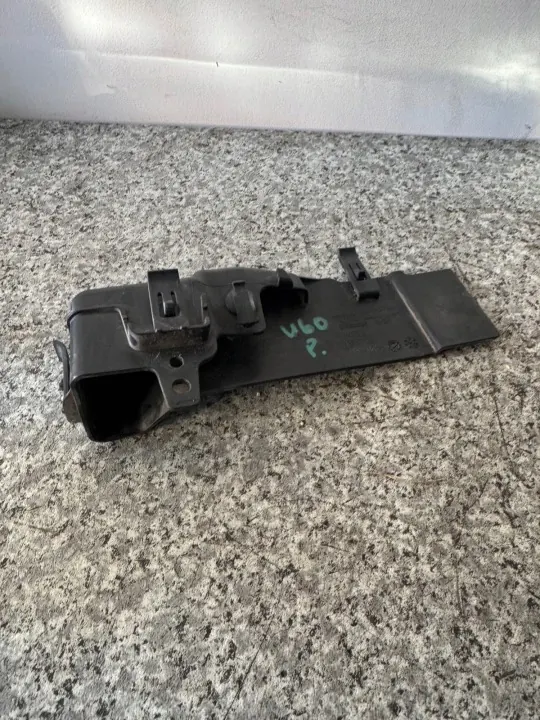 OEM 31383696 Prise d'Air Droite Volvo V60 S60 2013-2018 image 3
