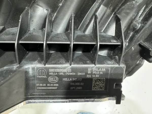 PEUGEOT 208 II LIFT 23-> FAROL HALÓGENO DIREITO LED DRL image 5