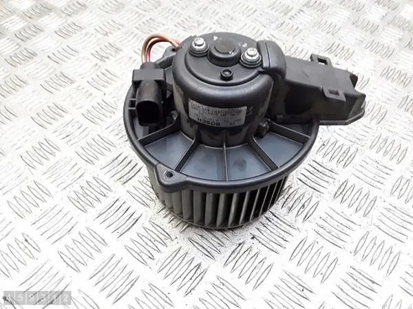 Audi Heizungsgebläsemotor Lüfter OEM 4b1820021 image 2