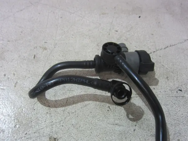 Válvula ventilação tanque BMW 7601515 - Peça OEM usada image 5