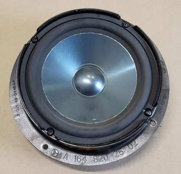 Altavoz puerta delantera OEM A1648202502 Mercedes image 2