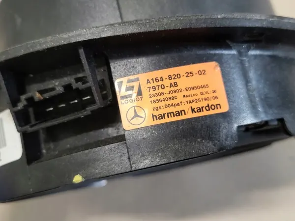 Altavoz puerta delantera OEM A1648202502 Mercedes image 8