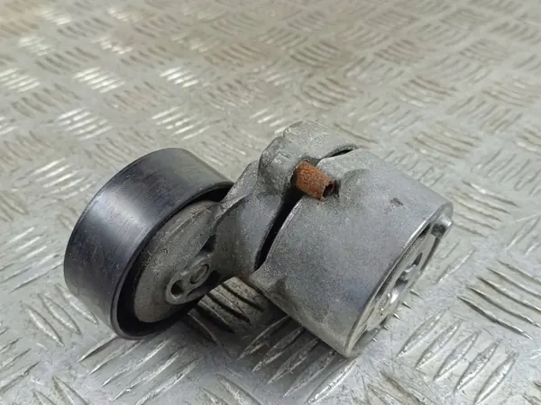 Växelströmsgeneratorremspännare OEM FOB47984 image 3