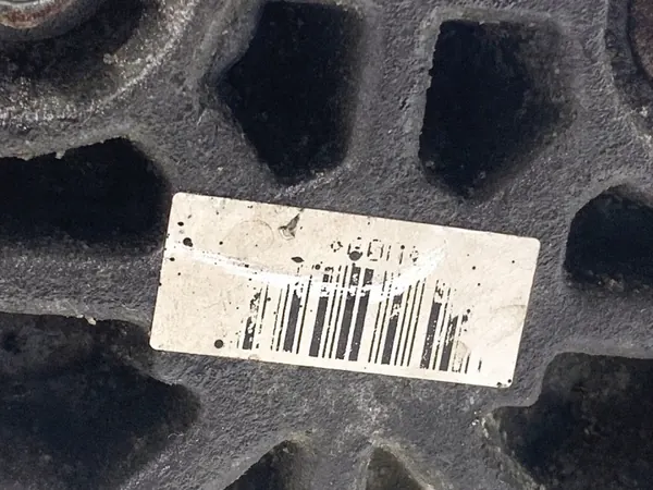Pompe de direction assistée Toyota Avensis T25 2.0 116ch OEM LORK-264-17221 image 5