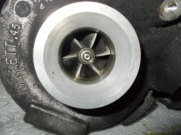 Turbocompressor E-Class W210 Lift 2.2 CDI image 2