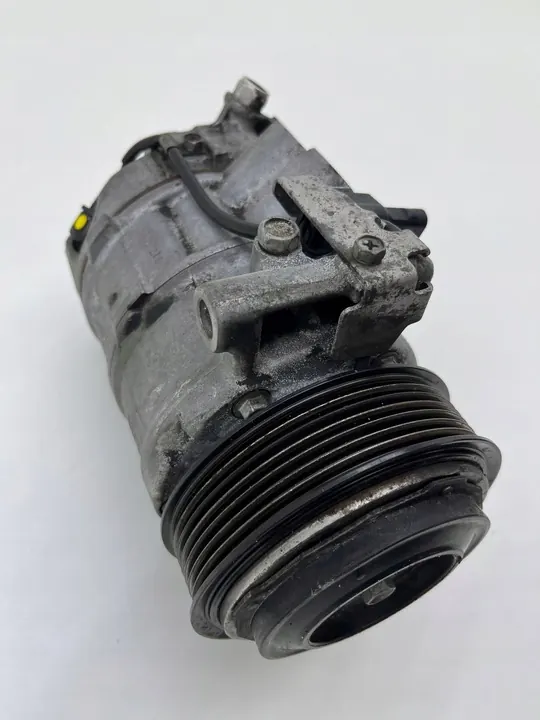 Compresor de aire acondicionado MERCEDES W205 A0008308700 image 4