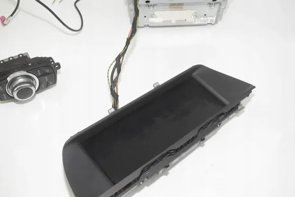 Système de navigation BMW OEM 34220079 pour 5 Touring image 6