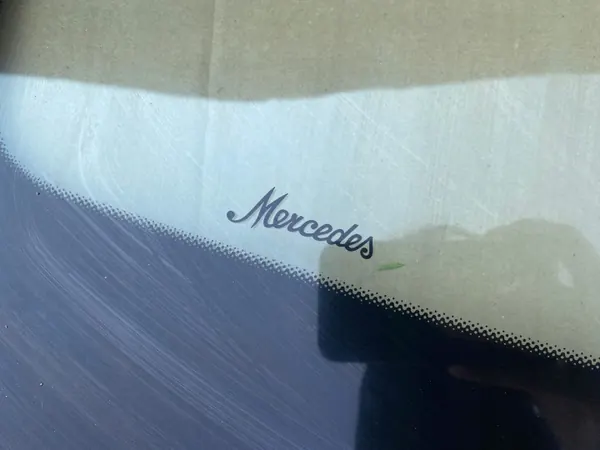 Mercedes 205 C-Klasse Frontscheibe OEM 2056706301 image 8