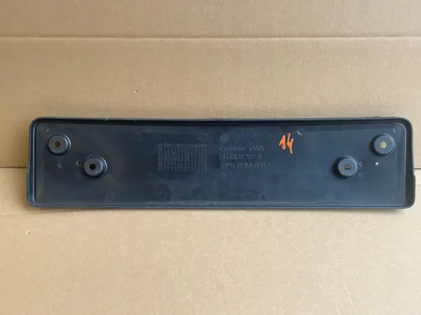 VW GOLF VI GTI Rekisterikilven Kehys image 4