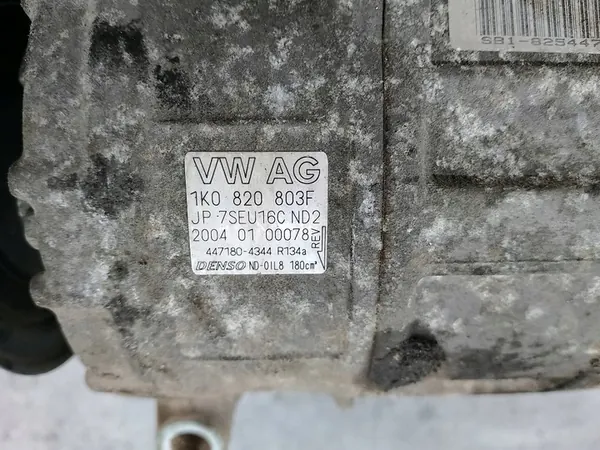 Compressore aria condizionata Skoda Octavia II 1.6 image 3