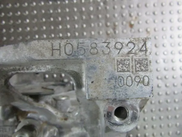Subaru Outback V 2.5i Moottorilohko - Käytetty OEM image 8