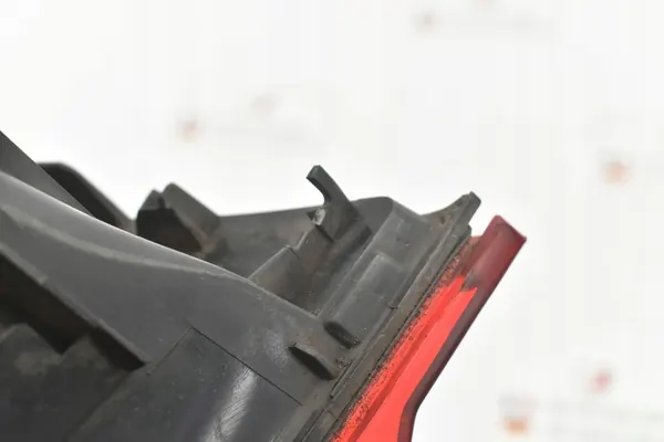 Linker Achterlicht LED Mercedes W212 Kombi image 10