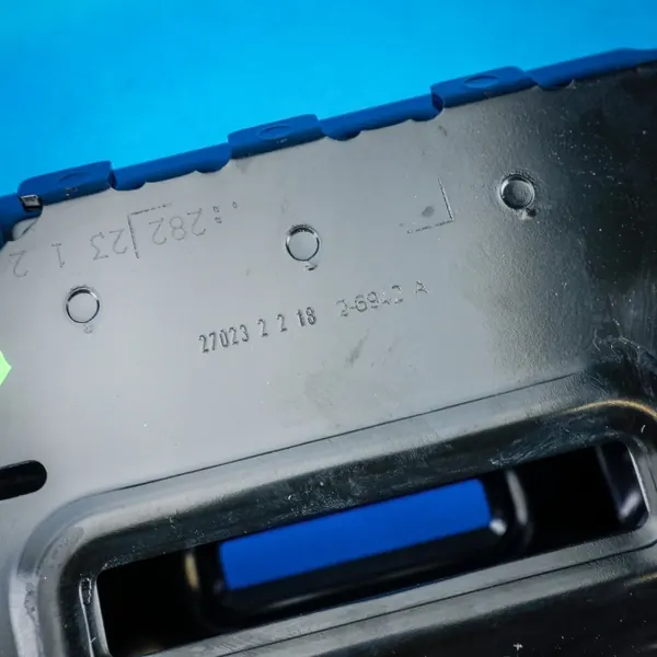 BMW X5/X6 48V akunpidike OEM 61218790794 image 4