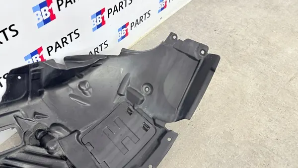 BMW F32 F33 F36 Voor rechter spatbord OEM BB1 7260730 image 3