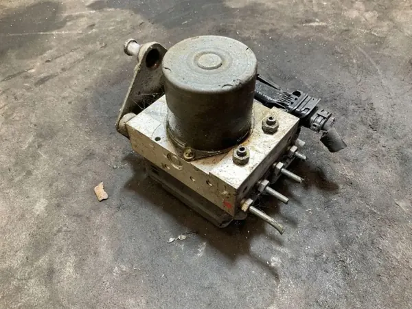 ABS-pump A0014464189 för Mercedes-Benz 2.1L Diesel image 3
