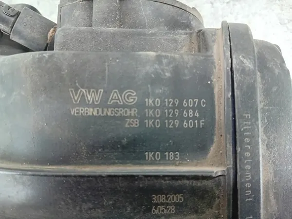 Ilmansuodattimen kotelo VW Passat B6 2.0 image 7