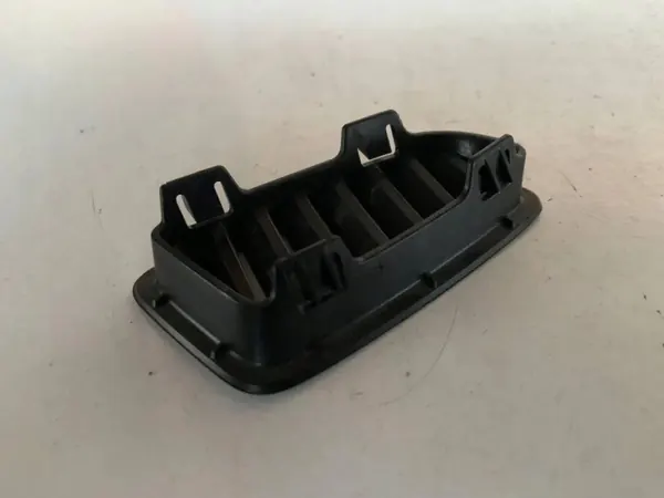 Rejillas salpicadero OEM JC2400068 para Mercedes-Benz C W205 image 3