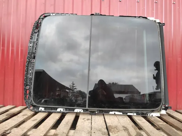 Panoramaglasdach OEM XTRAIL T32 1.6D - Gebraucht image 2