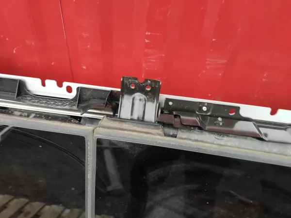 Panoramaglasdach OEM XTRAIL T32 1.6D - Gebraucht image 10