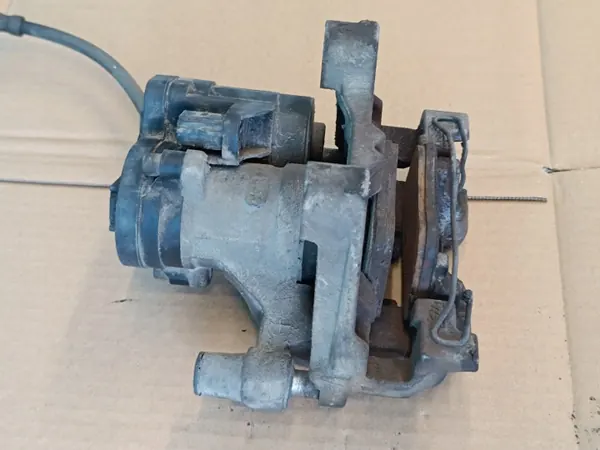 Étrier de frein arrière droit OEM 3Q0615424E VW Tiguan image 7