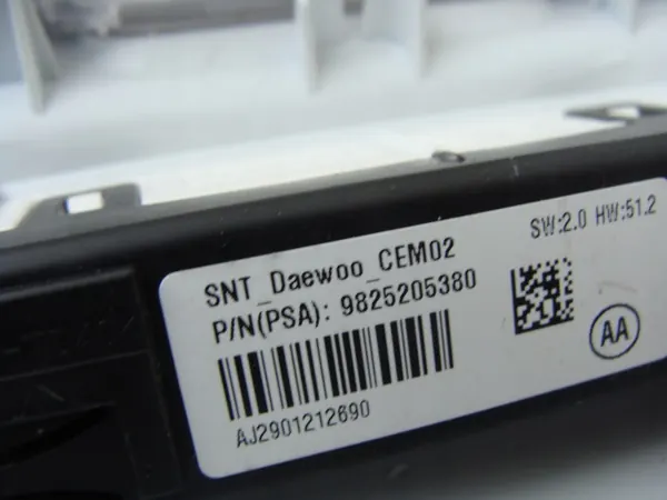 OEM 982329880 Luz Teto e Microfone para Peugeot 208 II image 9
